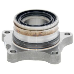 REAR WHEEL HUB RH