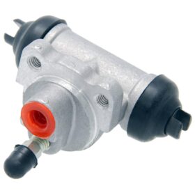 REAR WHEEL BRAKE CYLINDER